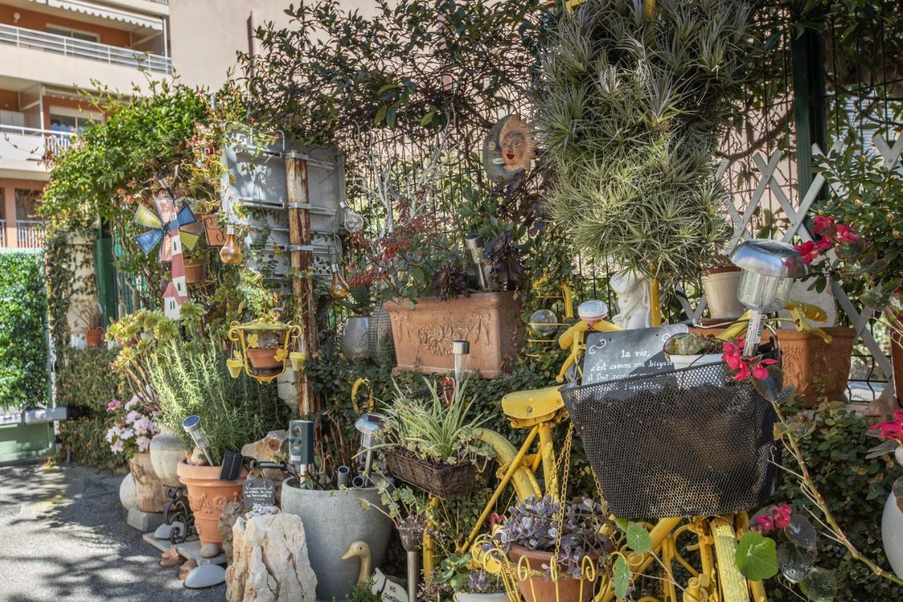 Ferienwohnung ,,La Chaumiere D'Azur” Roquebrune-Cap-Martin Exterior foto