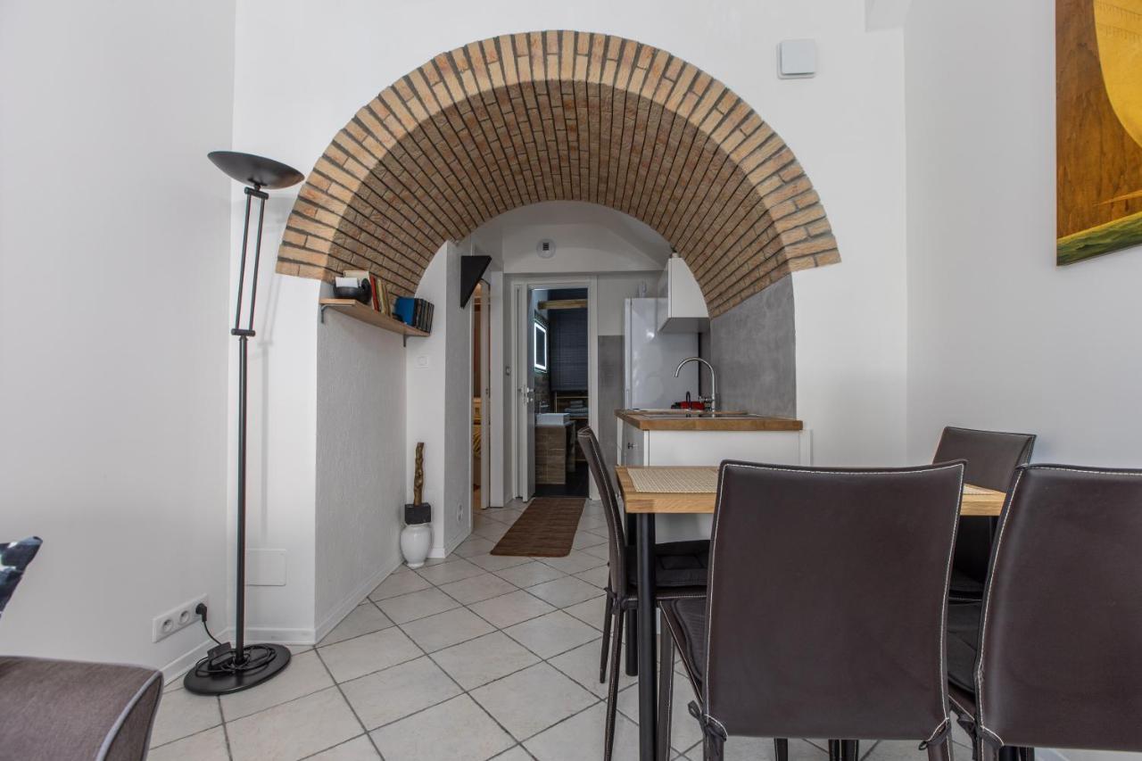 Ferienwohnung ,,La Chaumiere D'Azur” Roquebrune-Cap-Martin Exterior foto